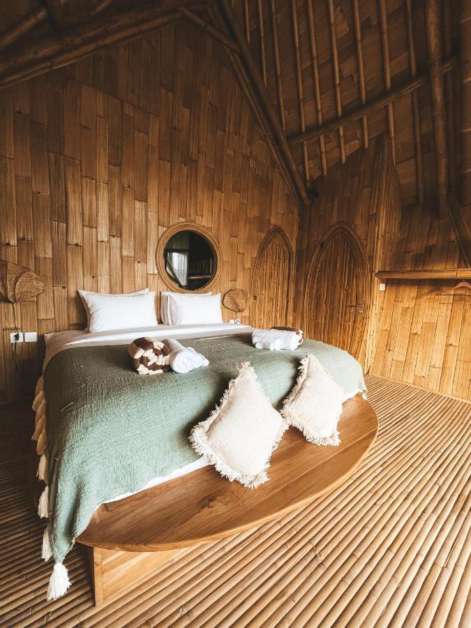 Kalma Bamboo Eco Lodge Kuta  Bagian luar foto